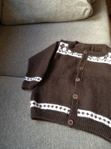 Gammelt mønster fra Viking strikket i babyull.